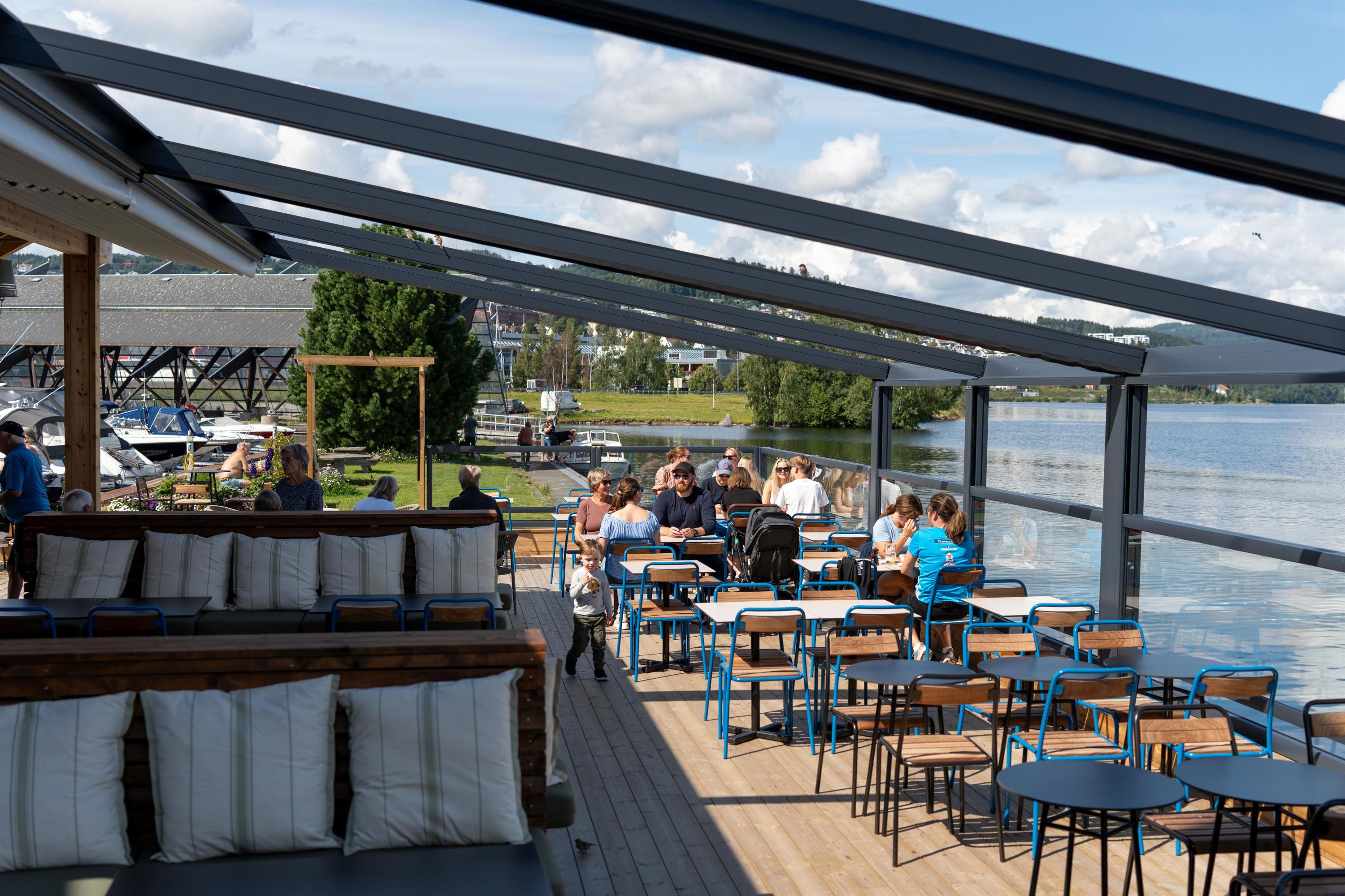 Brygga Gjøvik - Sommeråpen restaurant - Visit Øst-Norge